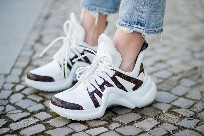 Punya Sneakers Kesayangan? Intip 4 Cara Perawatannya Biar Ga Gampang Rusak