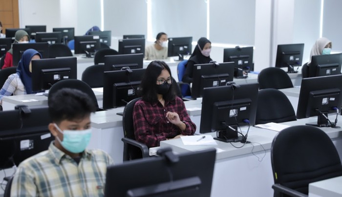 Lolos SNBT UGM 2026: Kenali Passing Grade Dan Strategi Belajarnya