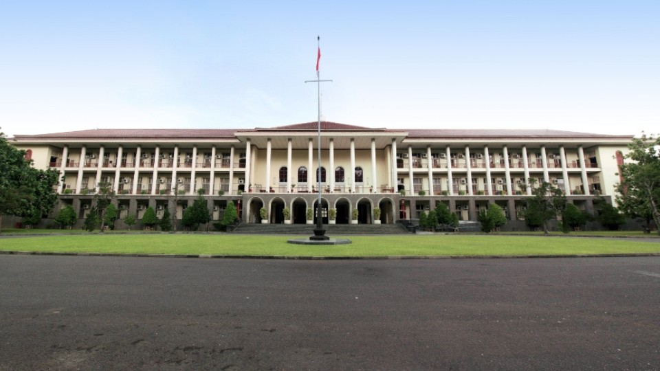 Perbandingan Sistem Penilaian UTUL UGM dan Ujian Mandiri PTN Lain