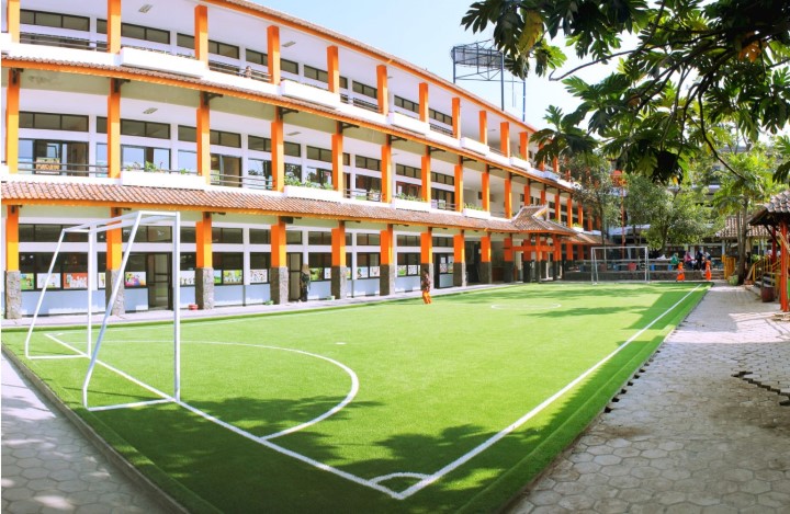 Mempersiapkan Santri Menjadi Pemimpin Masa Depan melalui Program Pengembangan Diri di Boarding School Al Masoem