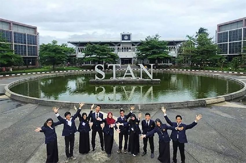 Penerima Beasiswa di PKN STAN: Kisah Sukses Dan Tantangan Yang Harus Dihadapi