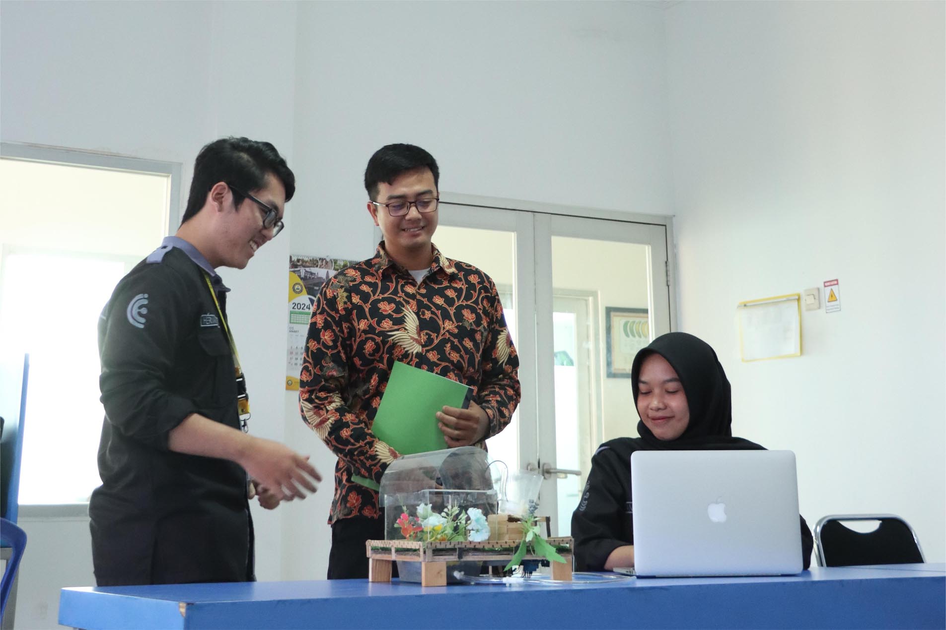 Sebenarnya Lulusan Jurusan Teknik Industri Kerja Apa dan Bagaimana Peluang di Kampus Swasta