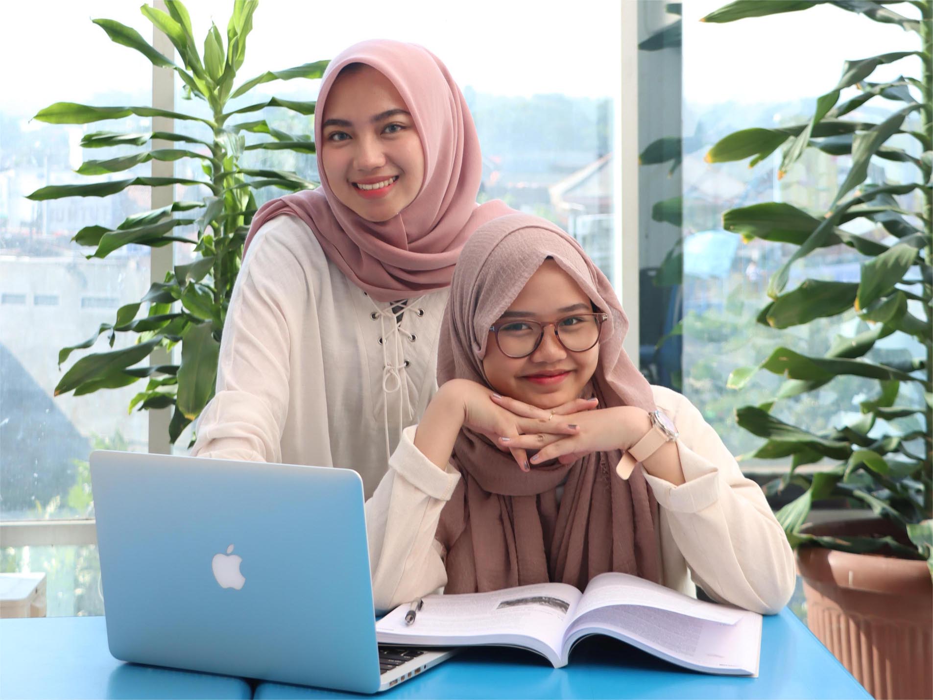 Cari Kampus Terakreditasi dengan Digital Learning Terbaik? Ini Jawabannya!