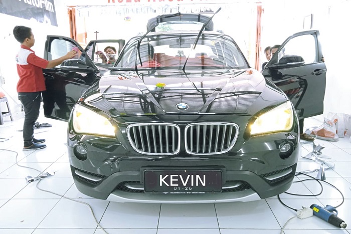 Lindungi Mobil Anda dengan Kevin Kaca Film Bali, Kualitas Terjamin, Harga Bersahabat