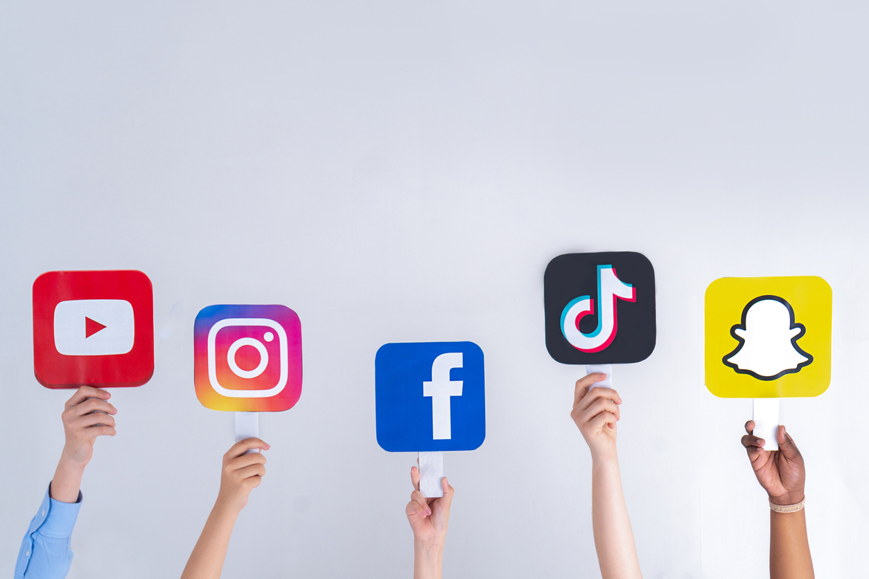 Cara Efektif Menganalisis Media Sosial untuk Branding yang Lebih Kuat