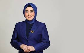 Profil Lisda Hendrajoni, Legislator Sumbar I yang Dekat dengan Masyarakat Pinggiran