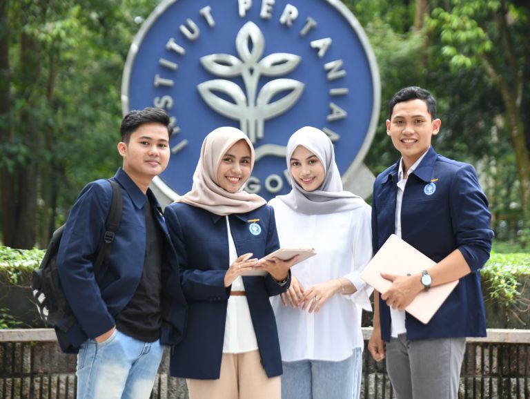 Tips Lolos Ujian IPB: Perbedaan antara Jalur Mandiri dan SNBT
